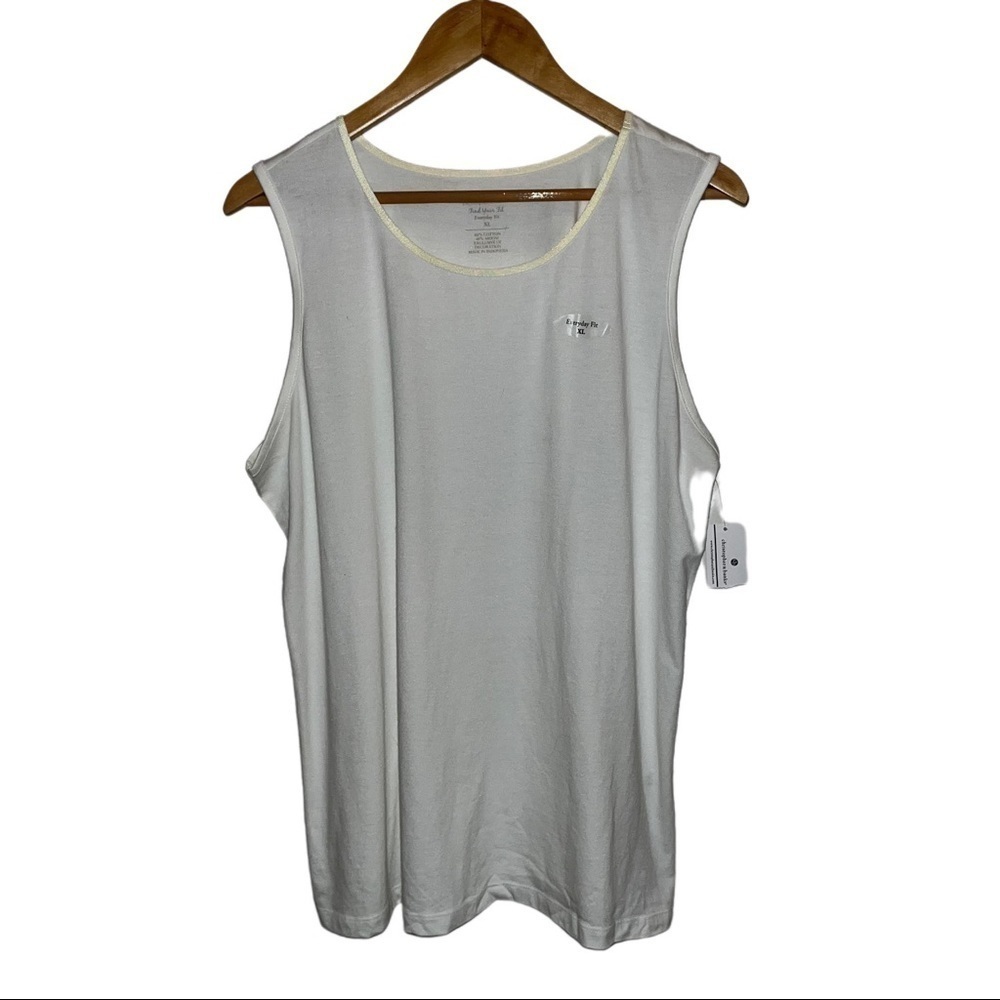 New with tags Christopher & Banks Everyday Fit Tank Top Women’s Size Extra Large
